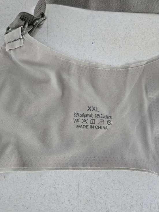 Sports Bra NWOT - Picture 3 of 4